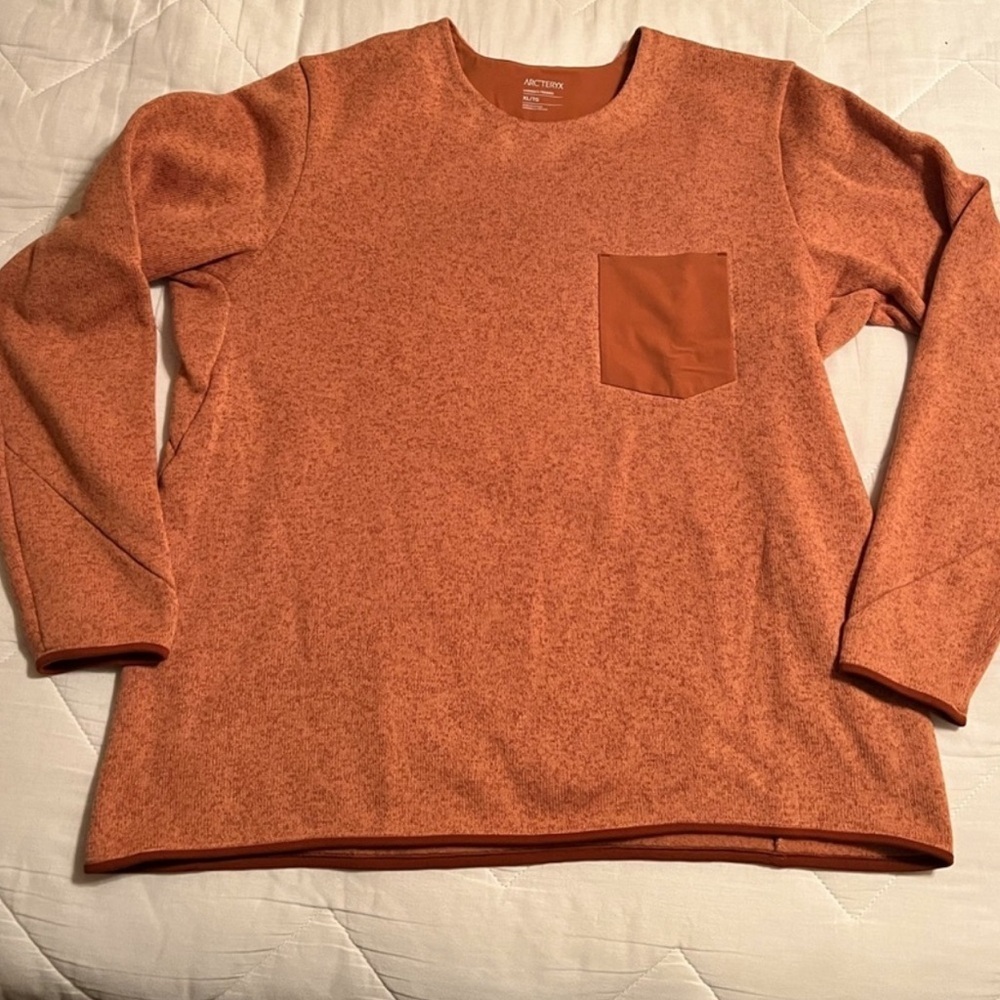 Arc’teryx Women’s Covert Pull Over Sweater, XL, Orange